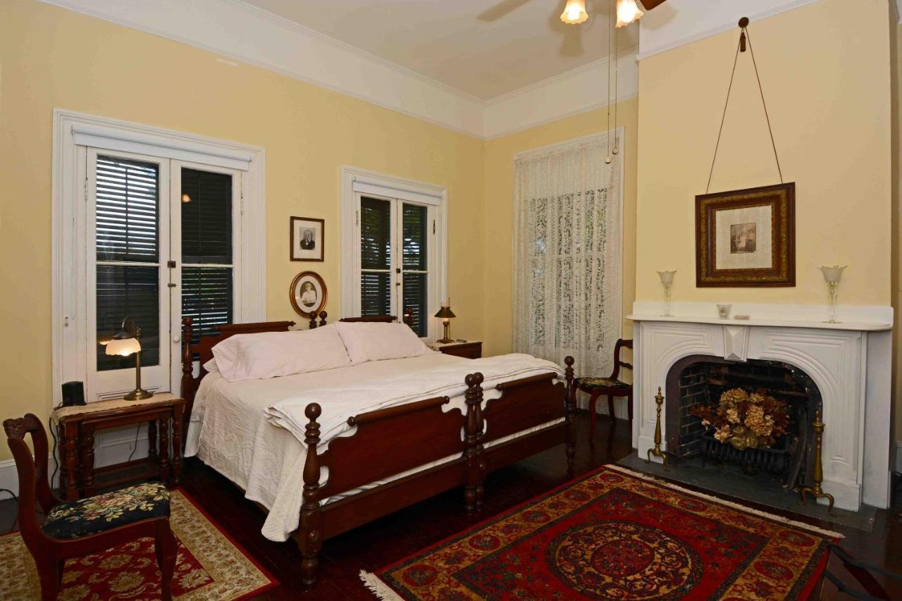 1872 Denham Inn Monticello Exteriér fotografie